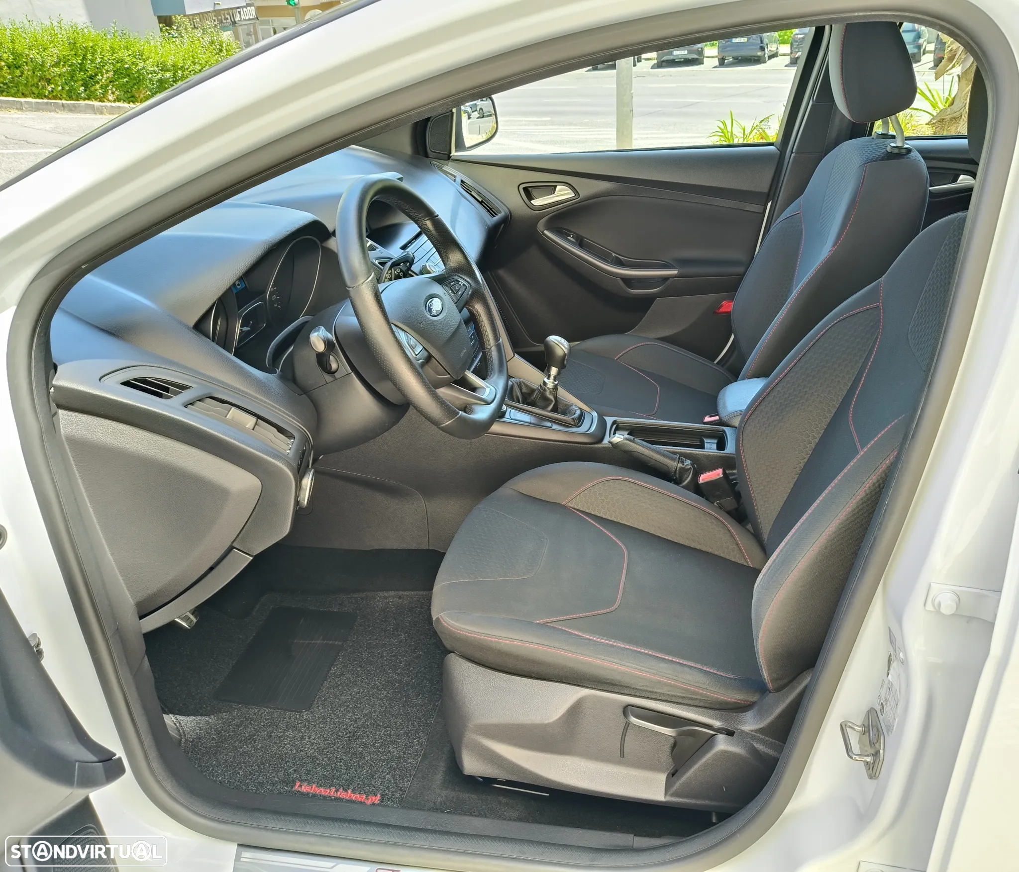 Ford Focus SW 1.0 SCTi ST-Line - 11