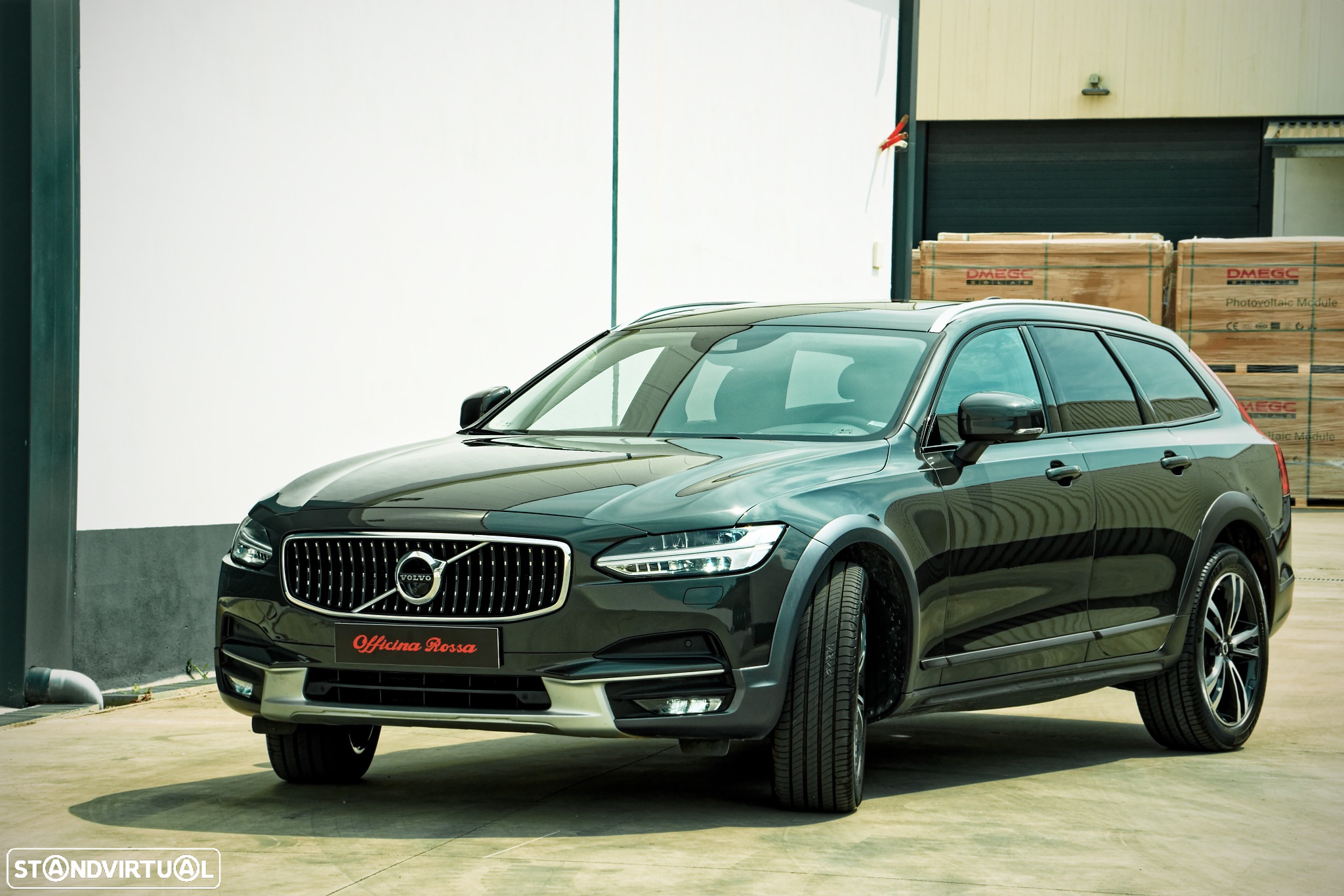 Volvo V90 Cross Country 2.0 D5 Pro AWD Geartronic - 3