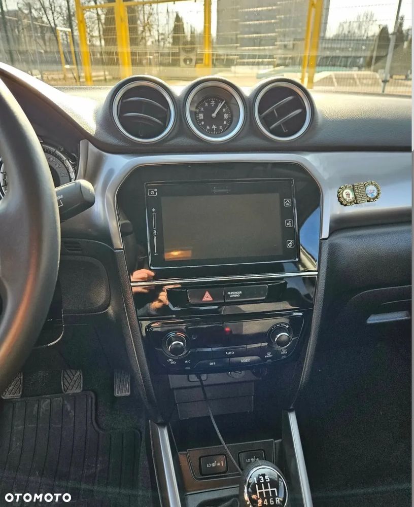 Suzuki Vitara 1.4 Boosterjet SHVS Premium 2WD - 16