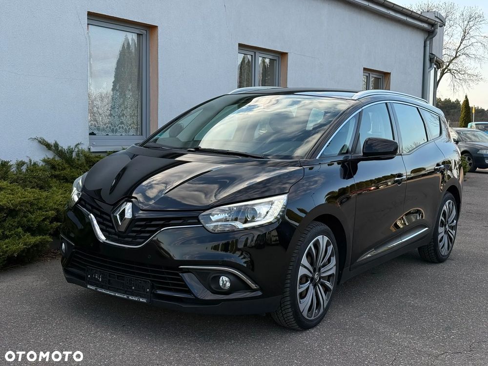 Renault Grand Scenic - 10