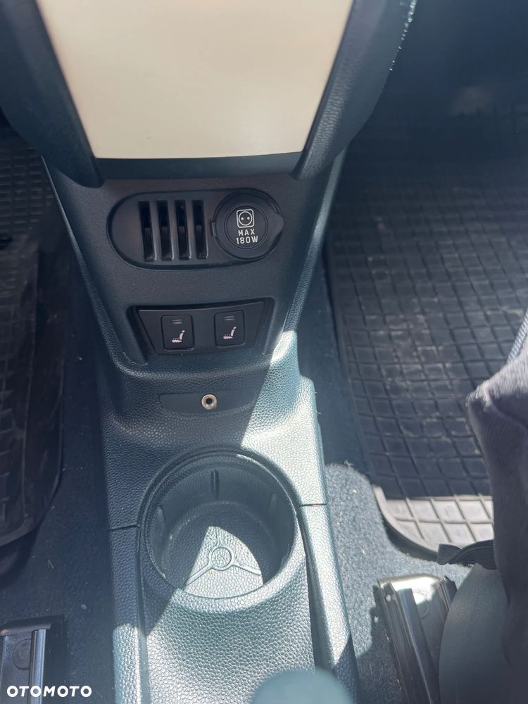 Ford KA 1.2 Titanium ASS EU6 - 15
