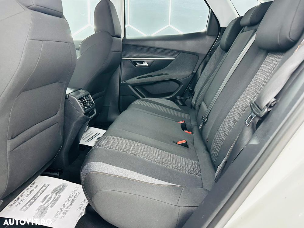 Peugeot 3008 PureTech 130 Stop & Start GPF Active - 16