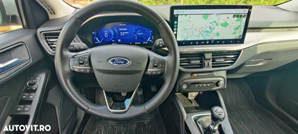 Ford Focus 1.0 EcoBoost MHEV Titanium X - 11