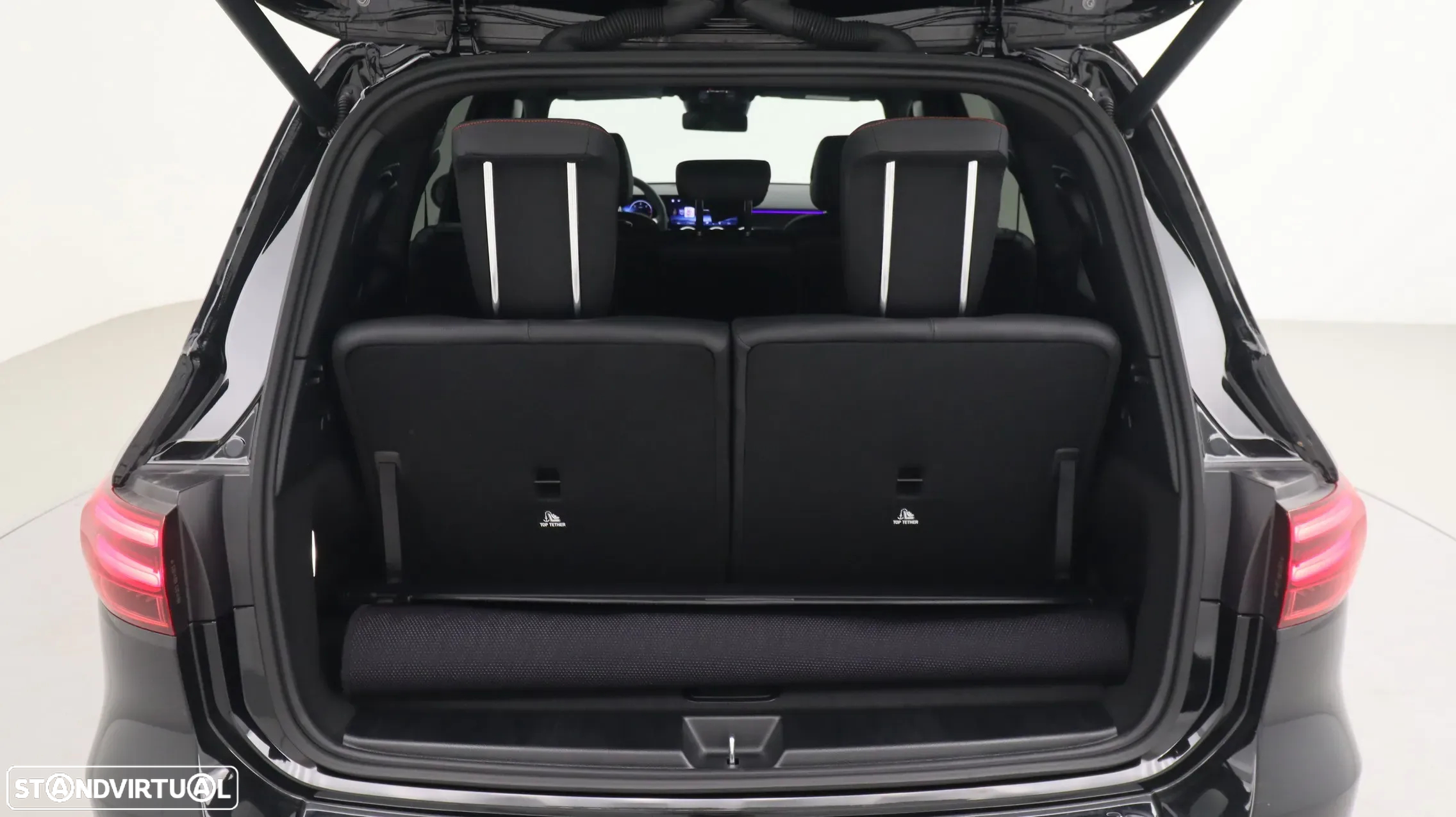 Mercedes-Benz GLB 180 d AMG Line - 28