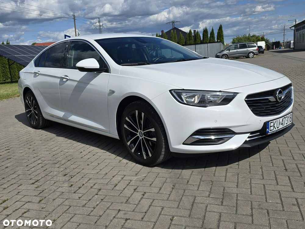 Opel Insignia - 2