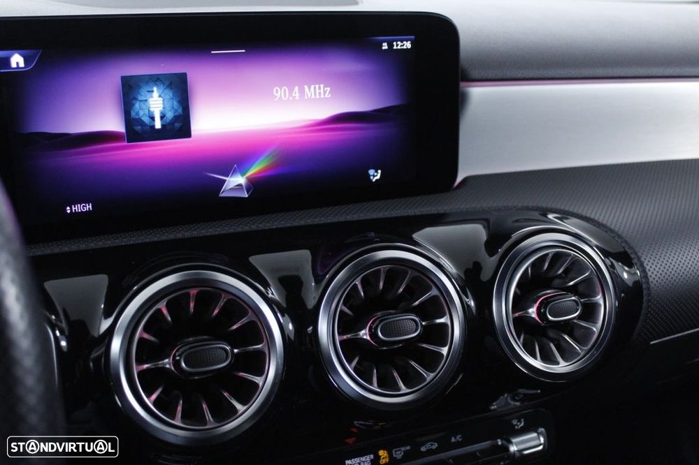 Mercedes-Benz A 180 d AMG Line Aut. - 29