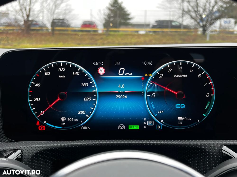 Mercedes-Benz A 250 e 8G-DCT - 15