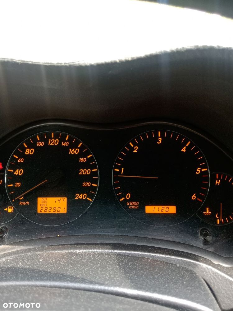 Toyota Avensis 2.0 D-4D Luna - 7