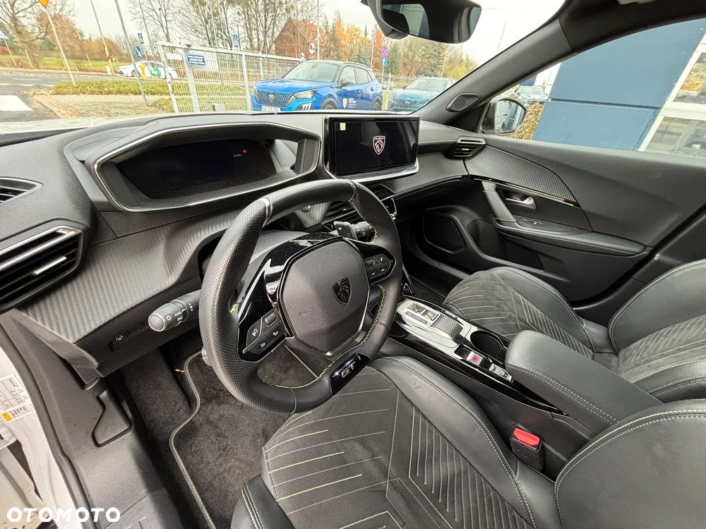 Peugeot 2008 1.2 PureTech GT S&S EAT8 - 14