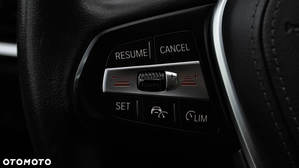 BMW X5 xDrive25d - 29