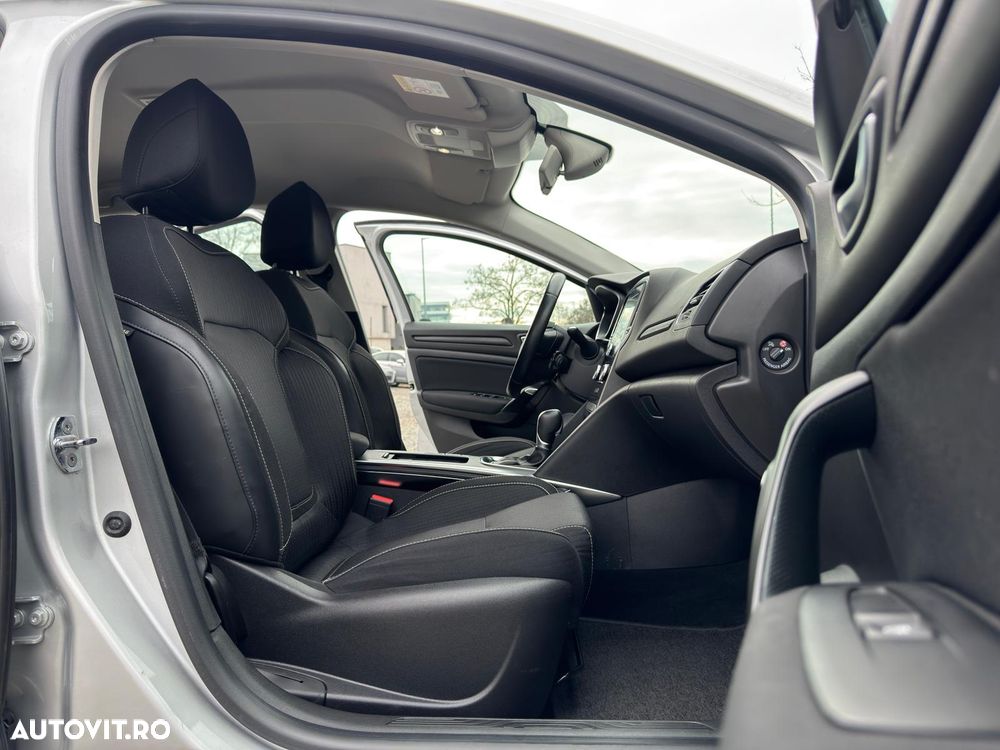 Renault Megane ENERGY dCi 110 EDC LIMITED - 28