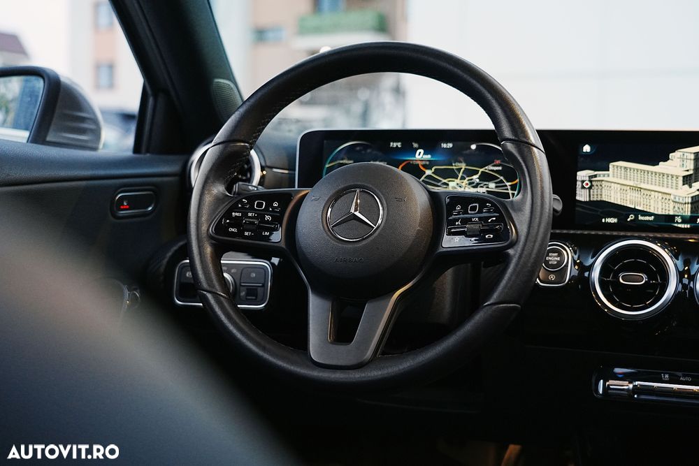 Mercedes-Benz A 200 7G-DCT Style - 20