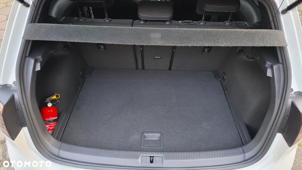 Volkswagen Golf - 18