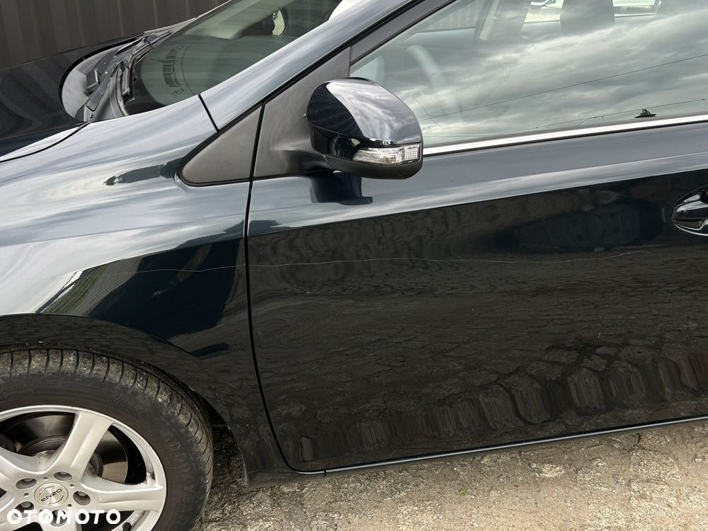 Toyota Auris - 33