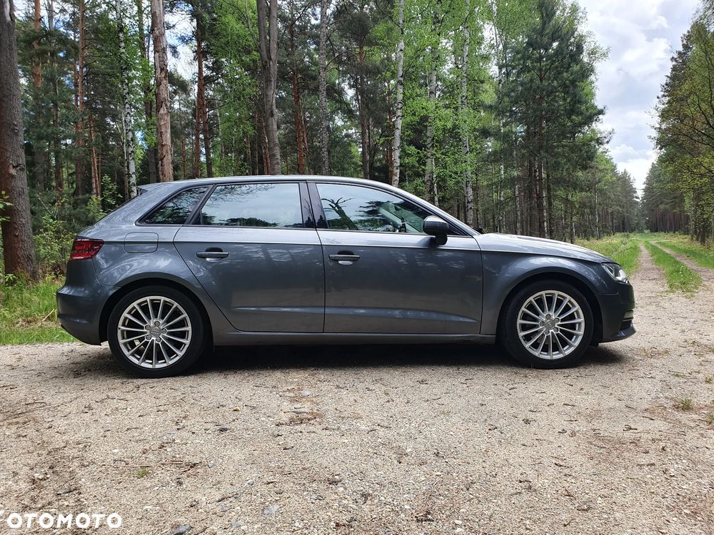 Audi A3 Sportback - 7