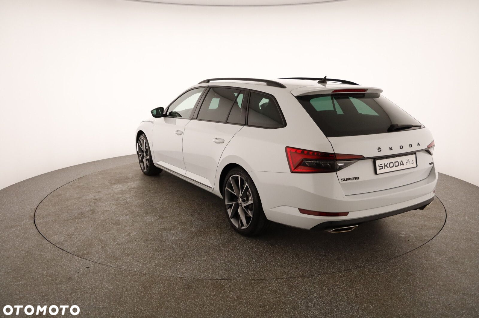 Skoda Superb 2.0 TSI 4x4 Sportline DSG - 28