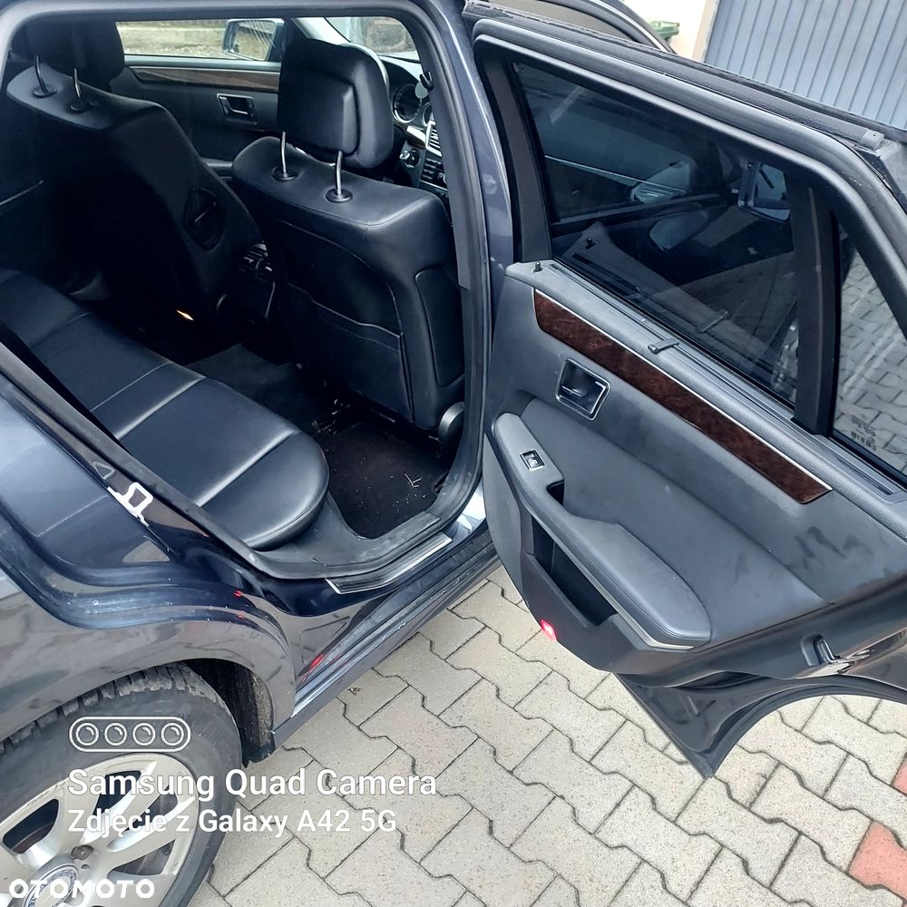 Mercedes-Benz Klasa E 200 T CDI DPF BlueEFFICIENCY - 7