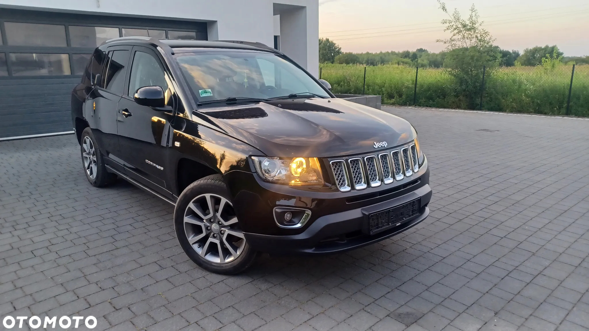 Jeep Compass 2.4I 4x4 Automatik Limited - 2