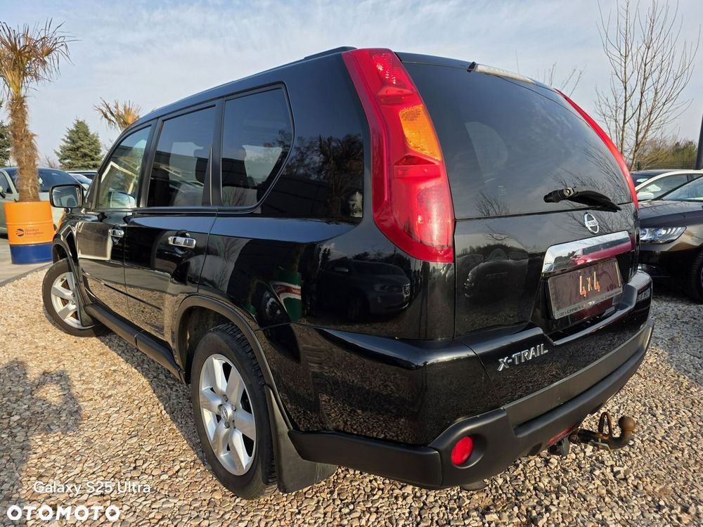 Nissan X-Trail 2.5 4x4 CVT-Automatik SE - 11
