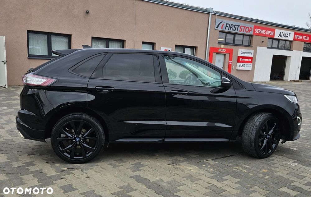 Ford Edge - 4