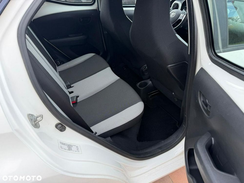 Toyota Aygo - 21