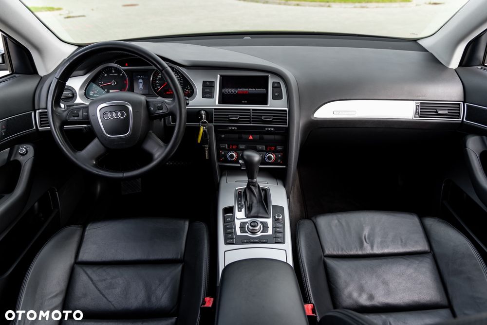 Audi A6 Avant 3.0 TDI DPF quattro tiptronic - 29