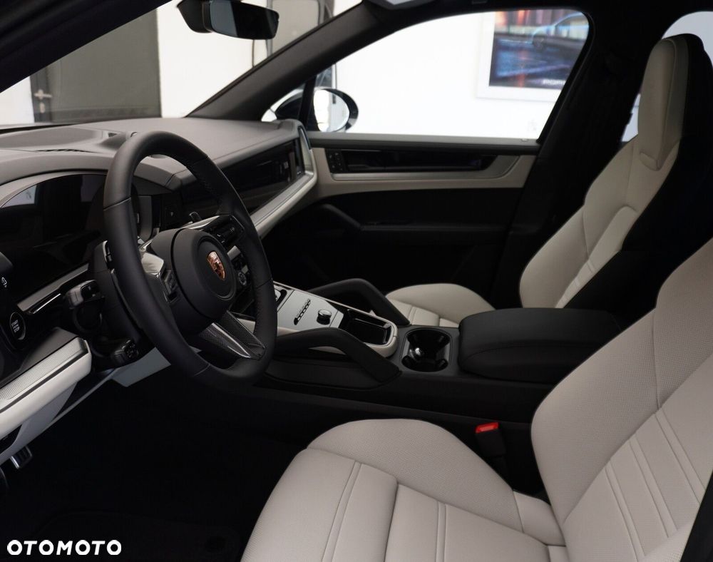 Porsche Cayenne S E-Hybrid PHEV Black Edition - 23
