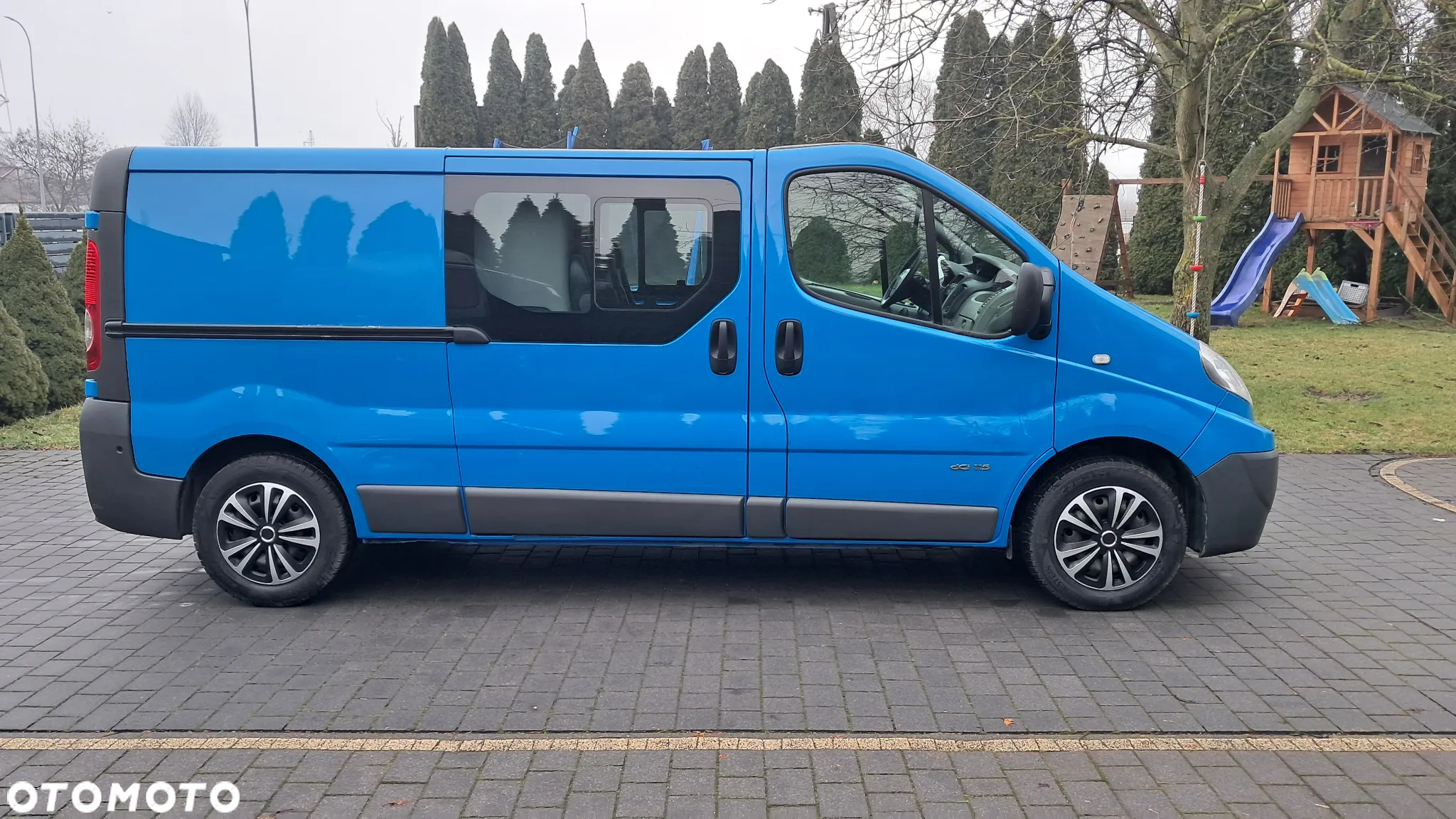 Renault Trafic 2.0 dCi 115 Combi L2H1 teilverglast - 19