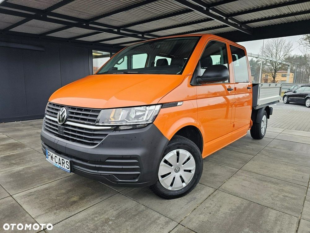 Volkswagen Transporter - 1