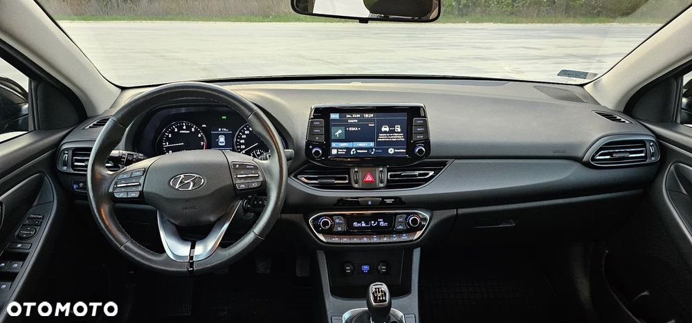 Hyundai i30 1.5 DPI Comfort - 13