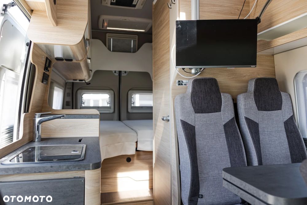 KNAUS BOXSTAR Liftime XL MAXI 4 osobowy KLIMA POST. - 13