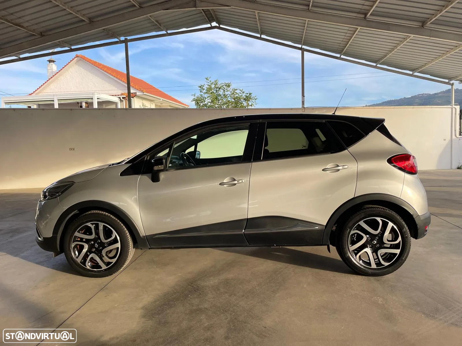 Renault Captur 1.2 TCe Exclusive EDC - 2