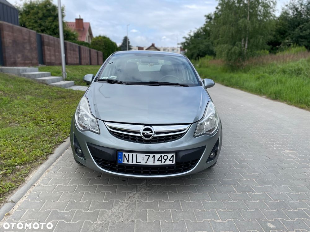 Opel Corsa 1.2 16V Cosmo - 8