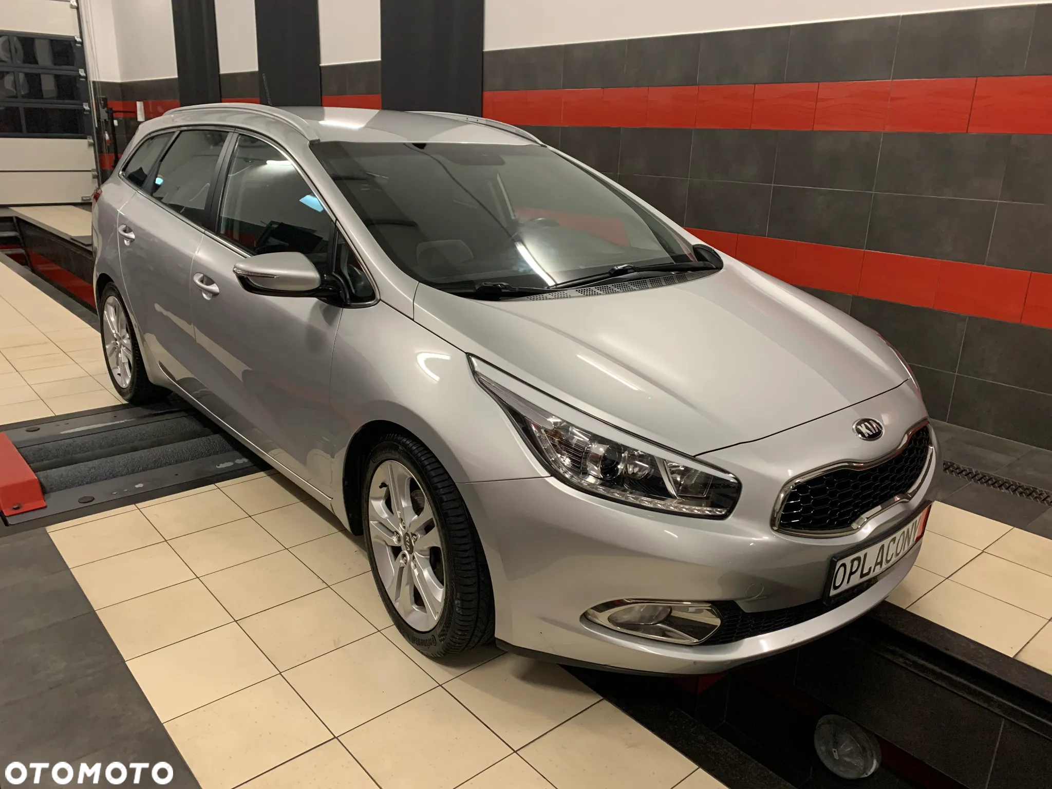 Kia Ceed Cee'd 1.6 GDI XL - 2