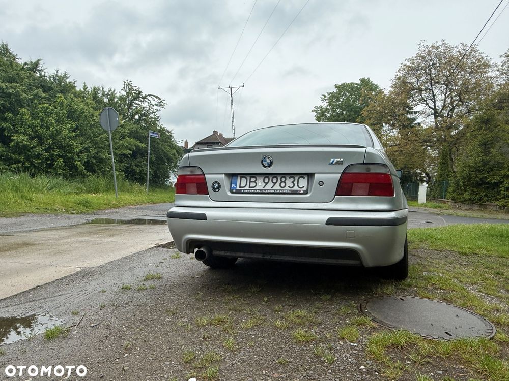 BMW Seria 5 523i - 6