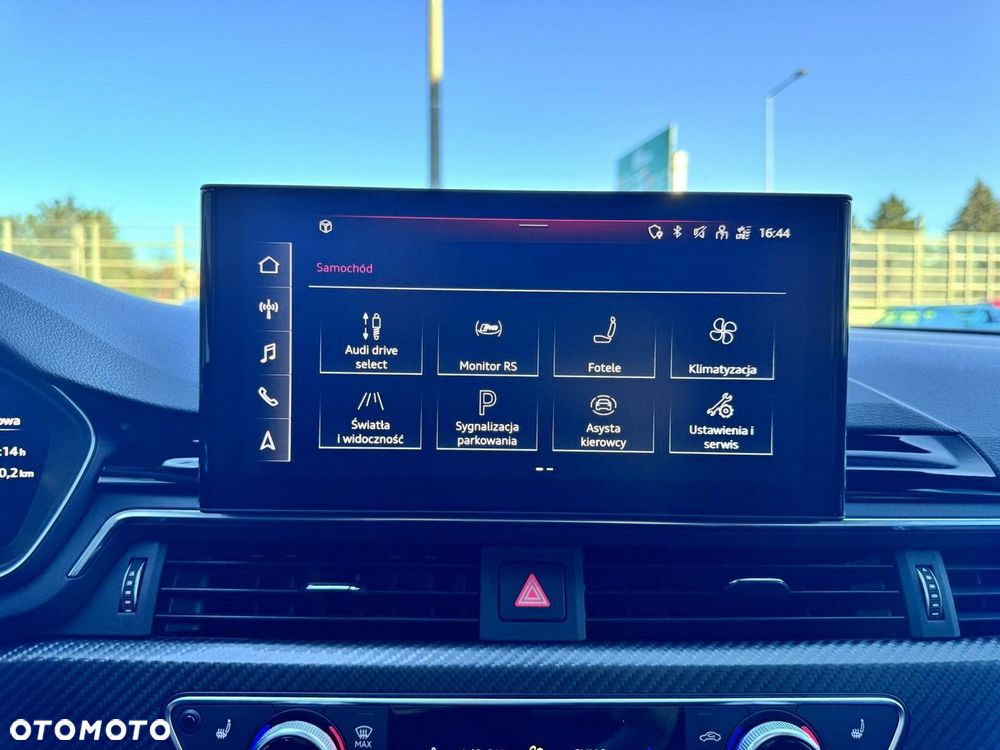 Audi RS4 Avant Avant quattro tiptronic - 35
