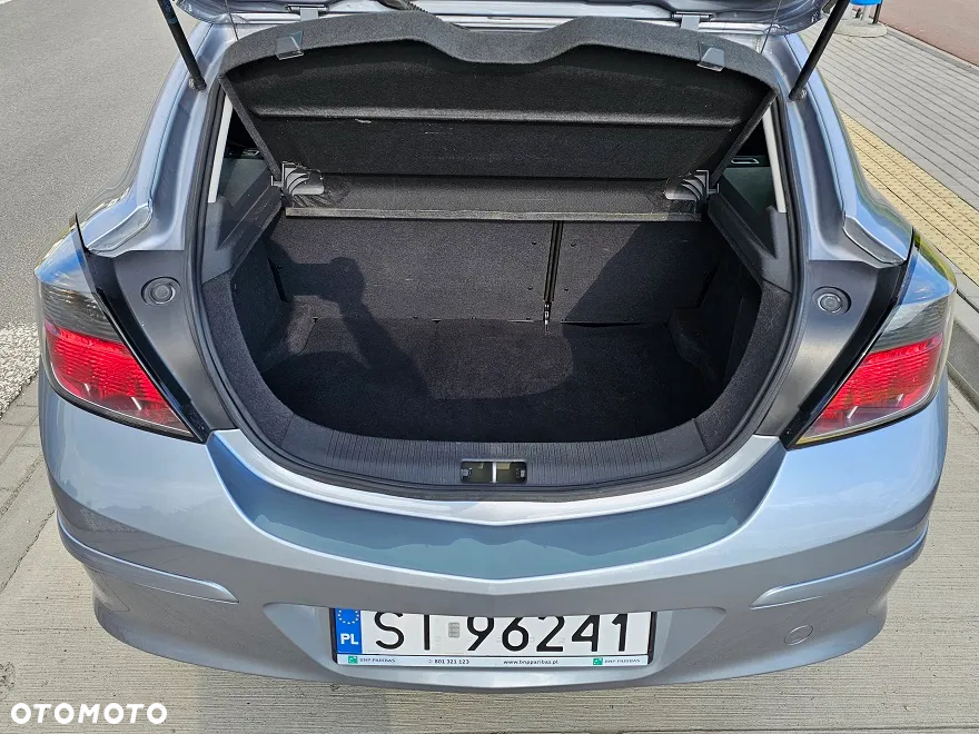 Opel Astra GTC 1.6 Edition Plus - 16