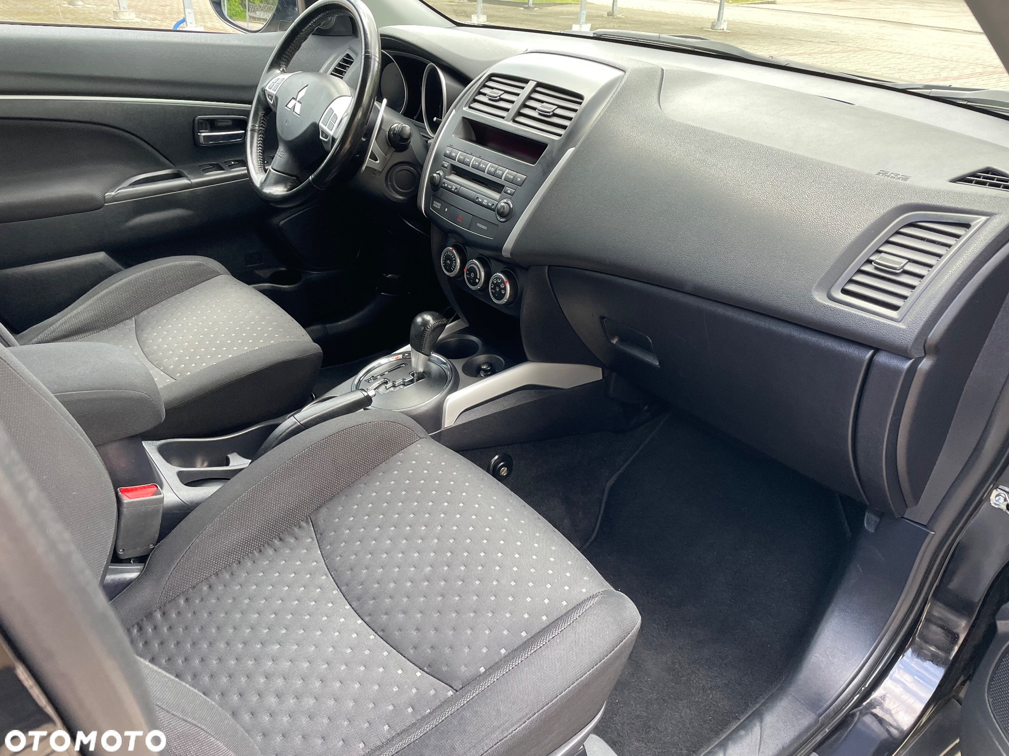 Mitsubishi ASX - 16