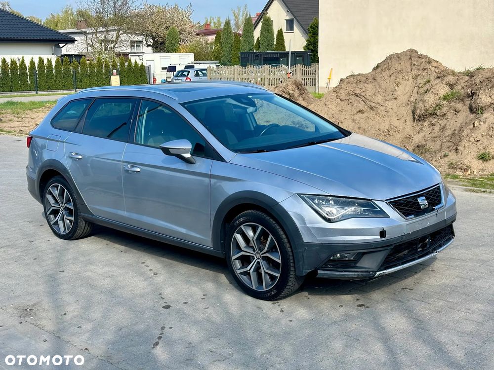 Seat Leon Sportstourer 2.0 TDI Start&Stop 4Drive DSG X-Perience - 8