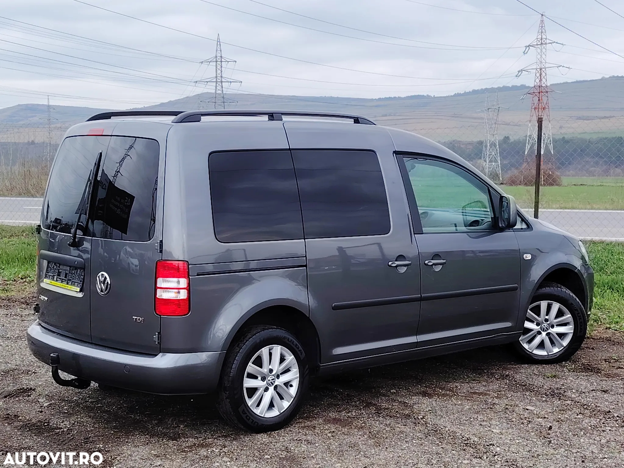 Volkswagen Caddy 1.6 TDI Comfortline DSG - 18
