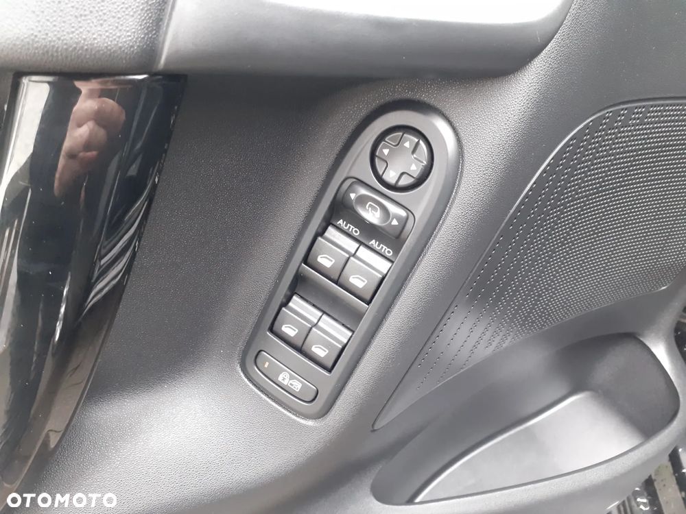 Citroën C3 e-HDi 90 FAP ETG6 Exclusive - 7