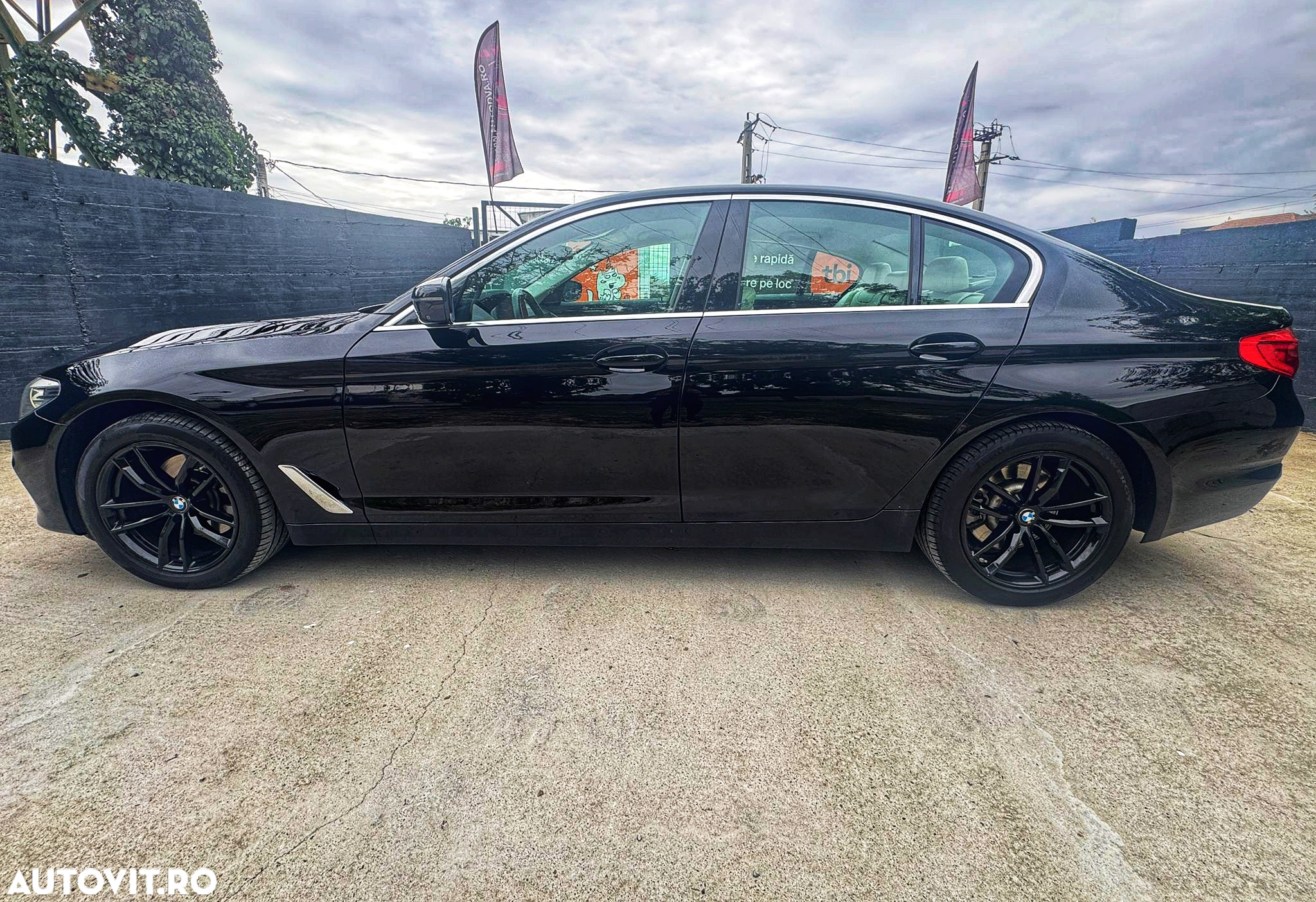 BMW Seria 5 520d xDrive AT MHEV - 24