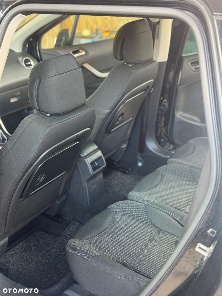 Peugeot 308 1.6 Premium - 16