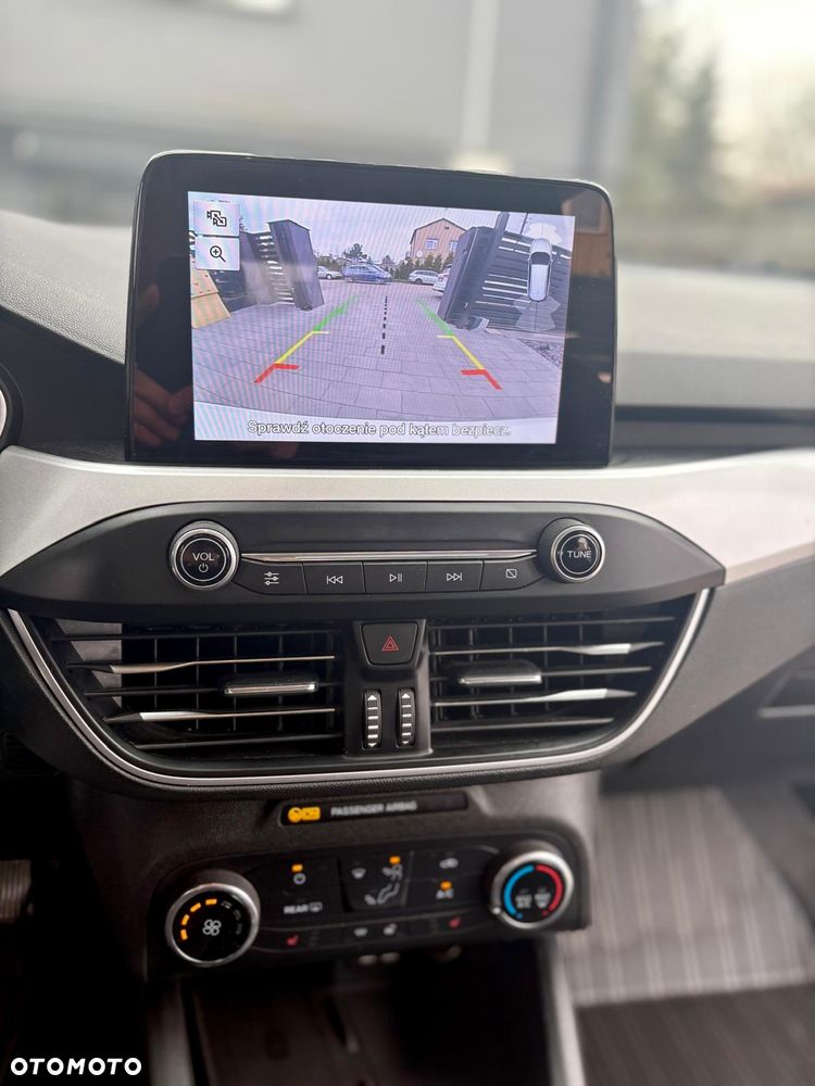 Ford Focus 1.0 EcoBoost Connected - 15