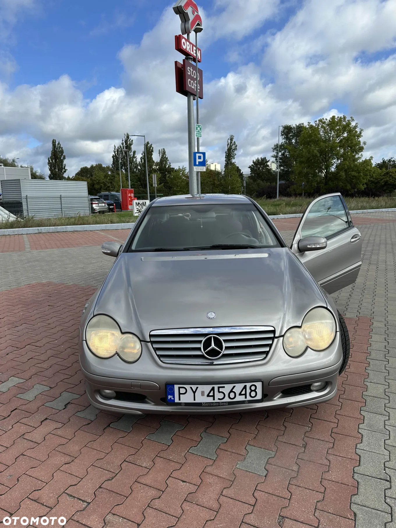 Mercedes-Benz Klasa C 180 Kompressor Sportcoupe - 4