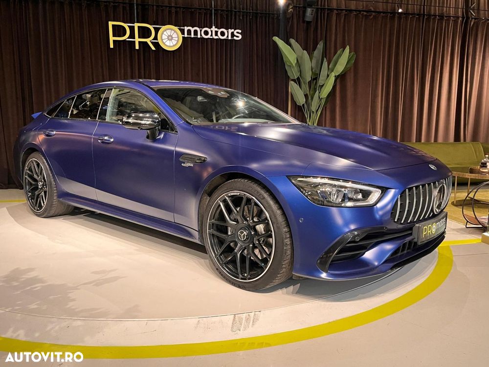 Mercedes-Benz AMG GT - 4