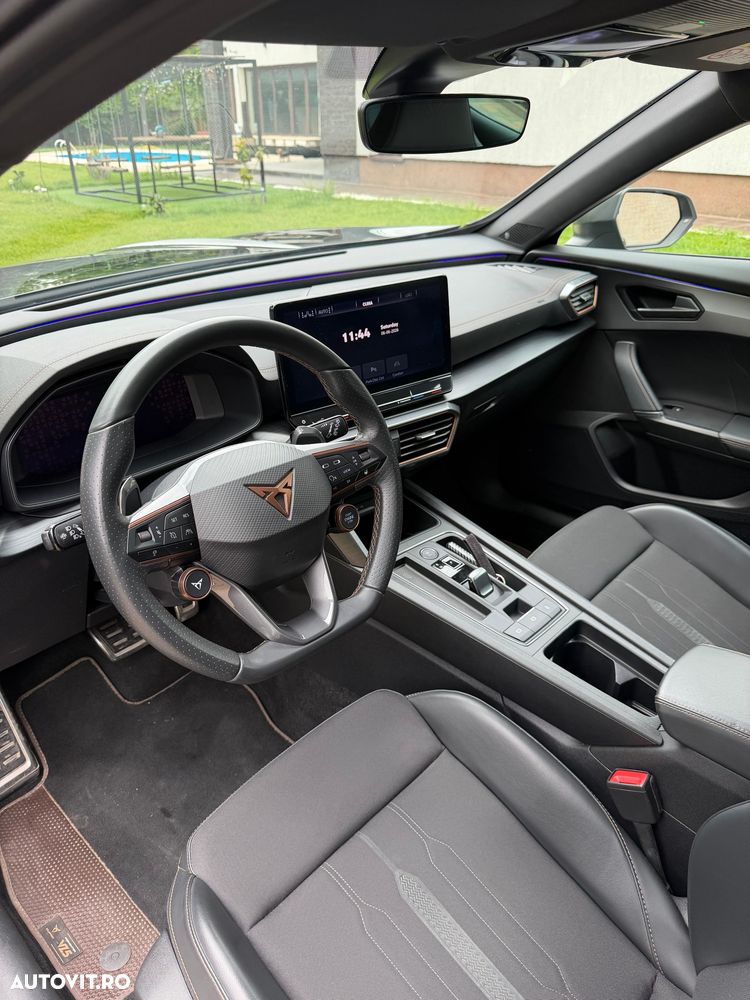 Cupra Formentor VZ5 2.5 TSI 4DRIVE DSG - 6