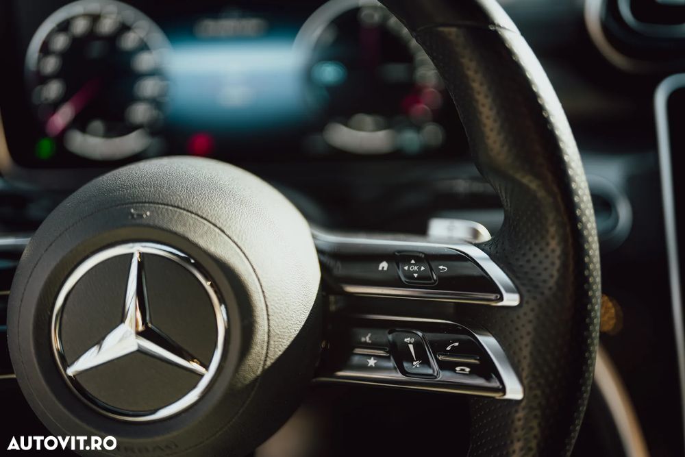 Mercedes-Benz C - 11