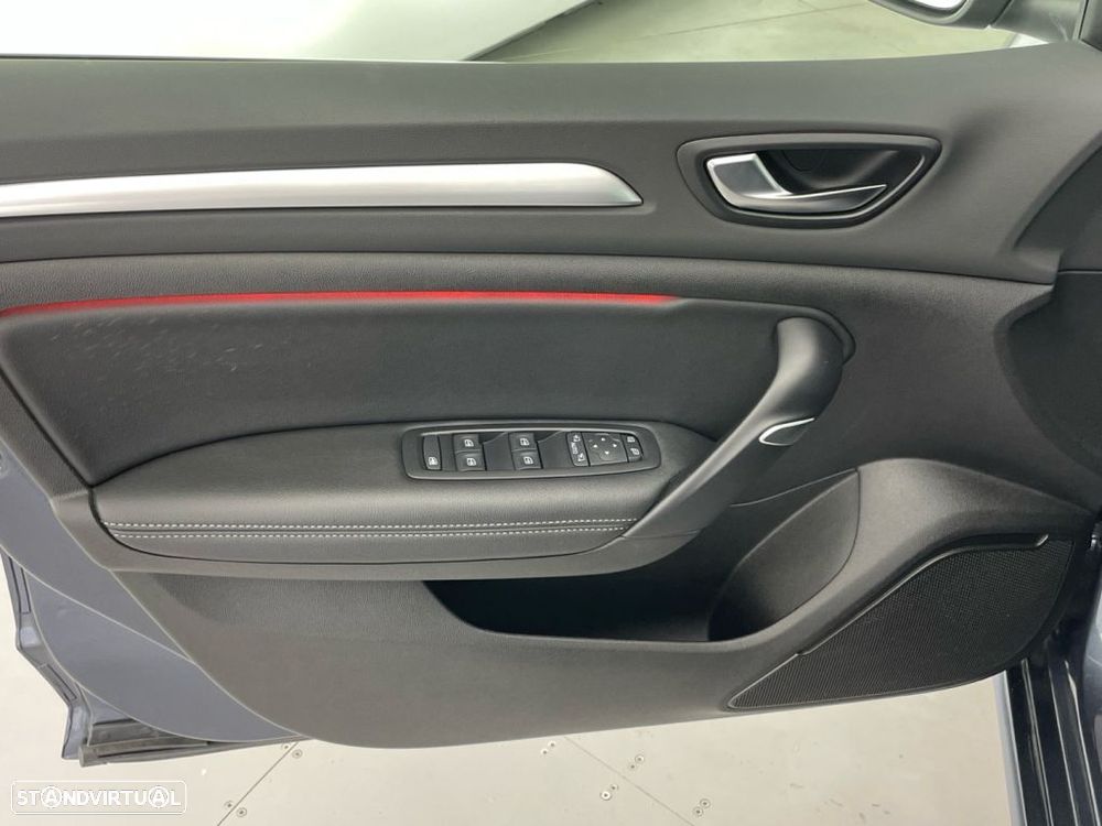 Renault Mégane 1.5 Blue dCi Techno - 16