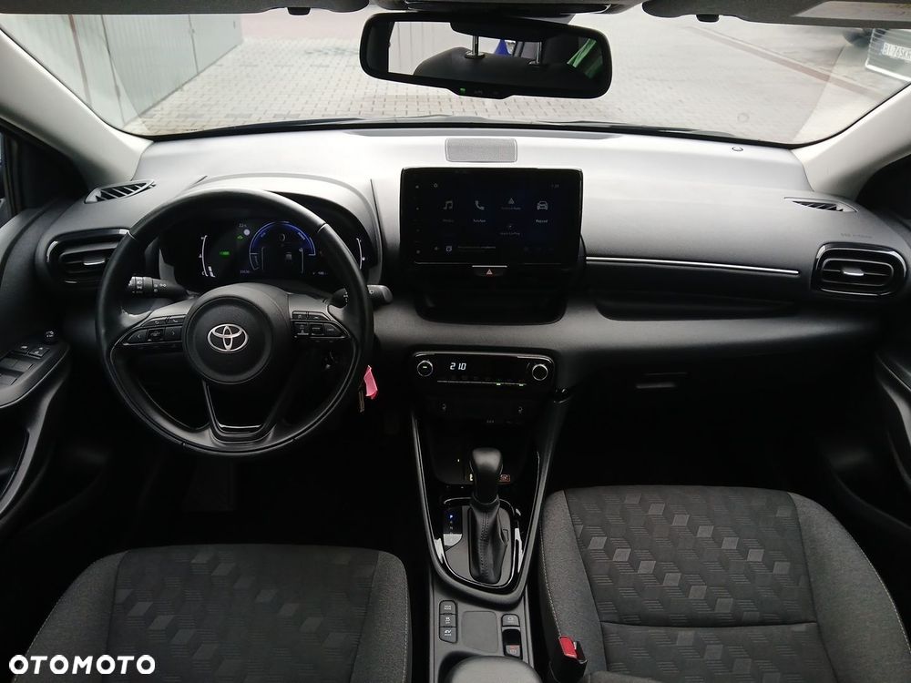 Toyota Yaris Hybrid 1.5 Style - 13